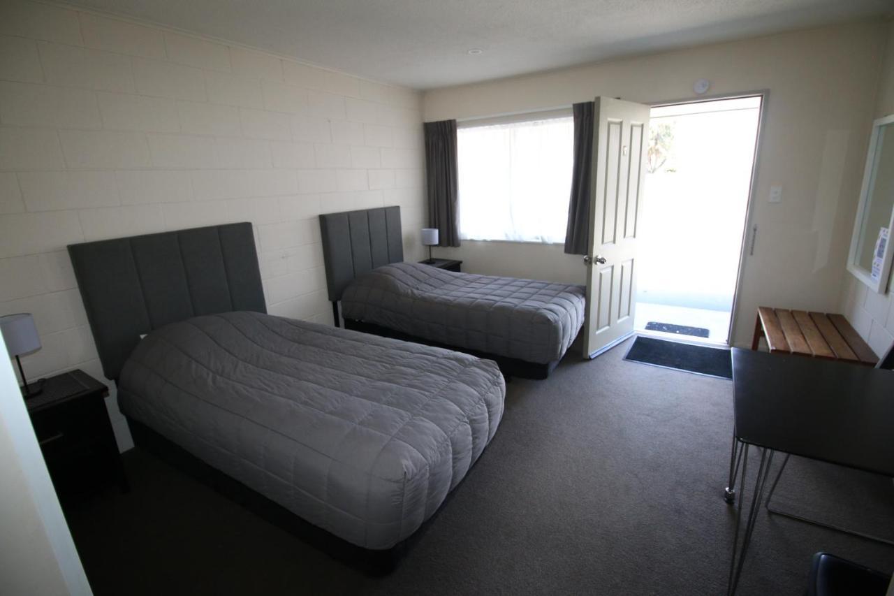 Foreshore Motor Lodge Lower Hutt Extérieur photo