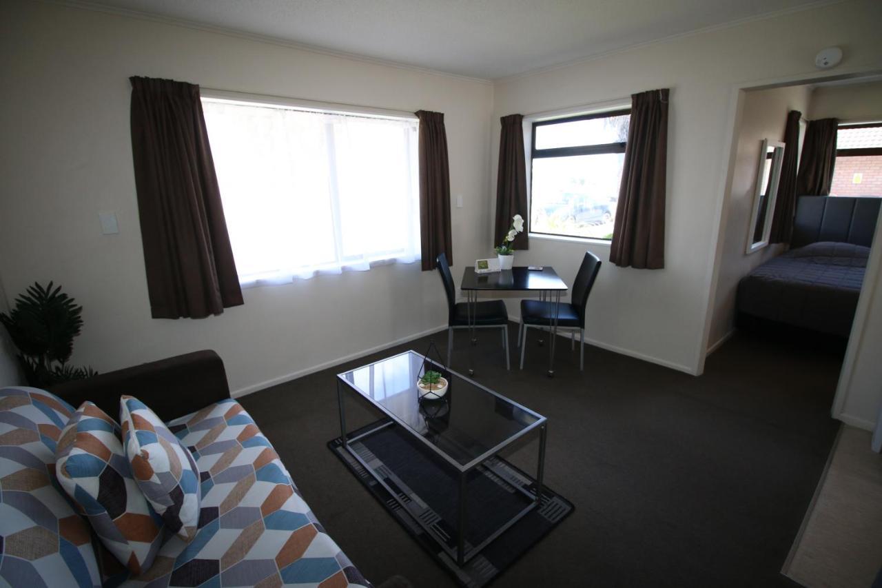 Foreshore Motor Lodge Lower Hutt Extérieur photo