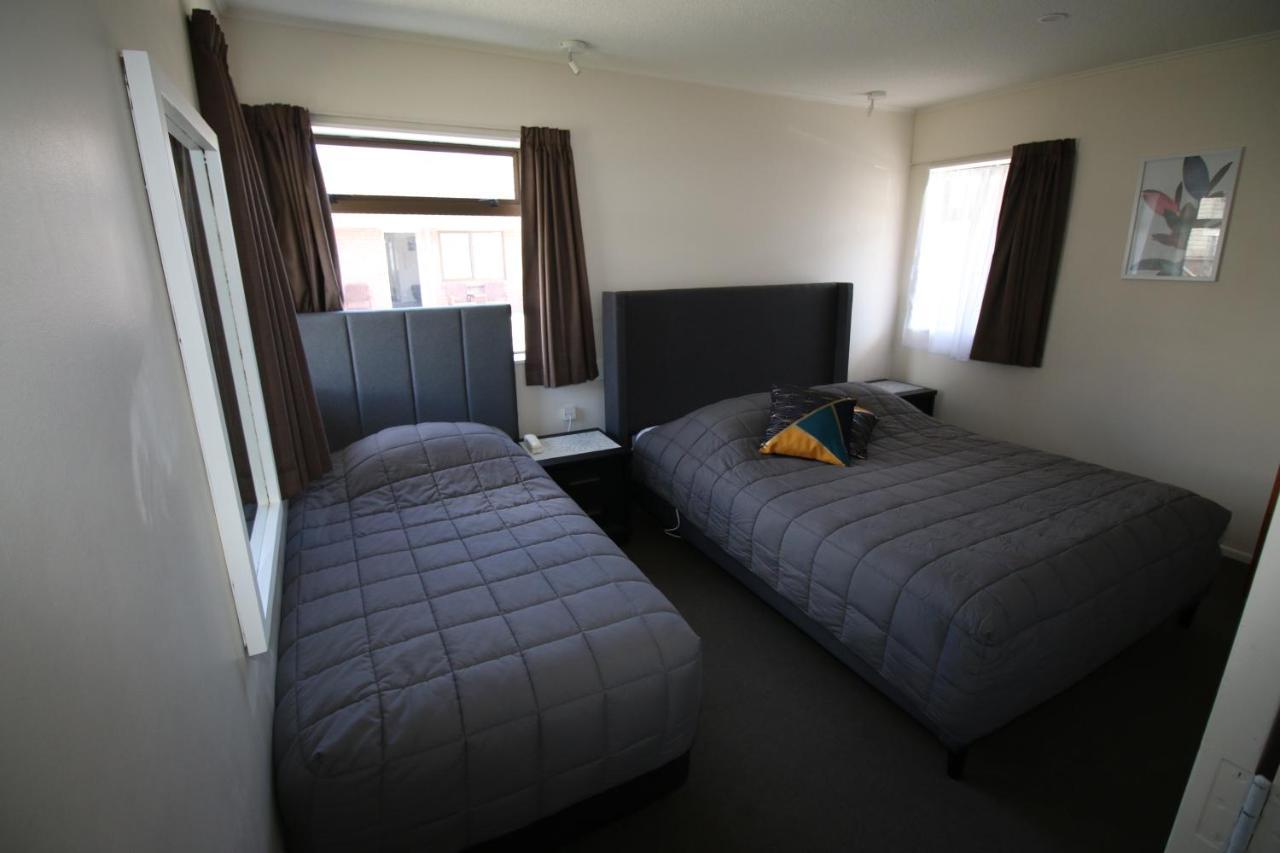 Foreshore Motor Lodge Lower Hutt Extérieur photo